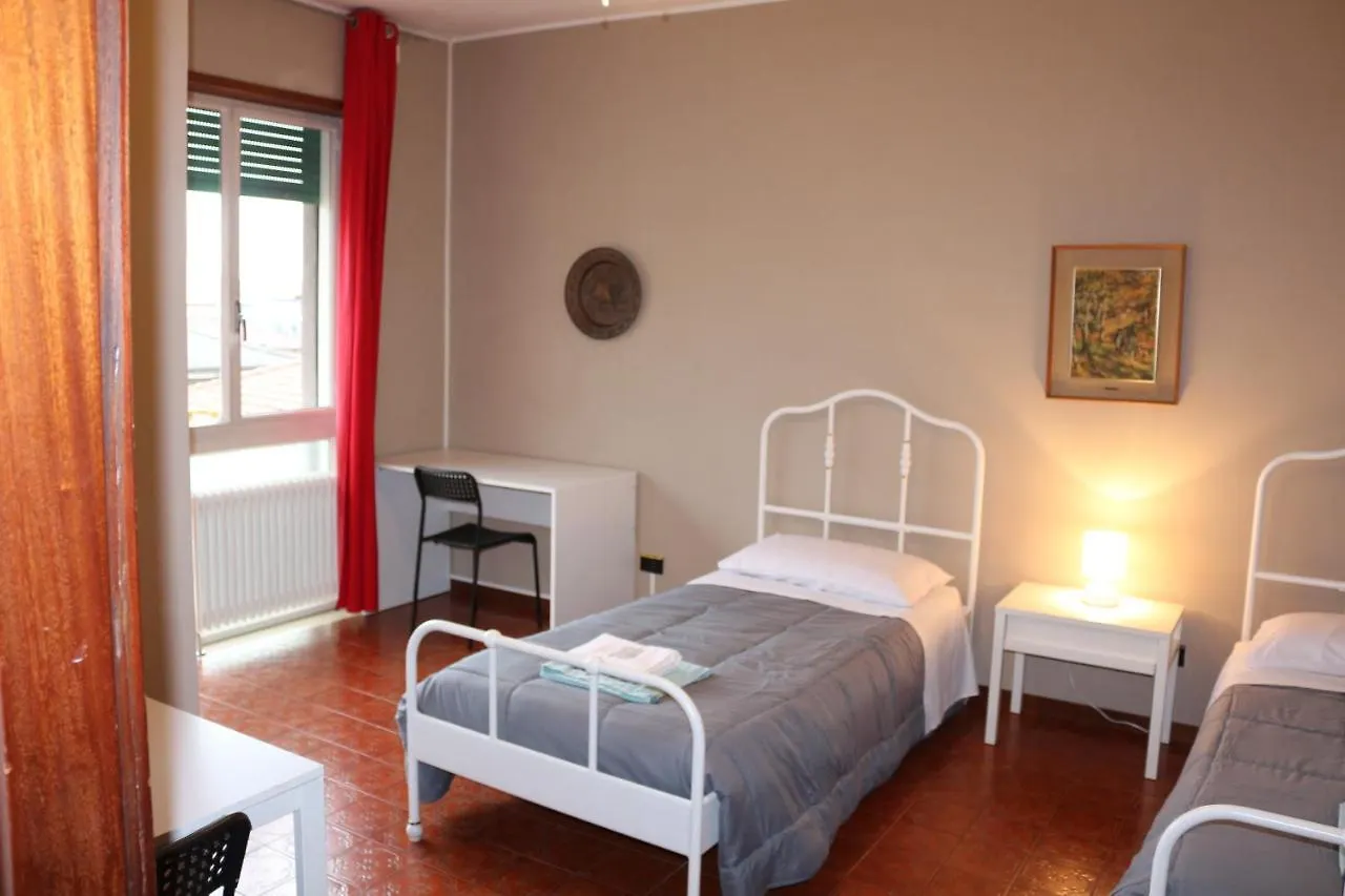 Easyroom Schio 0*,  Italy